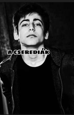 A Cserediák || Aidan Gallagher || 