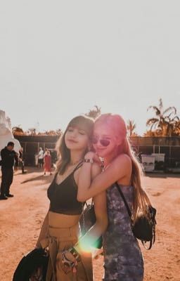 [Chaelisa fanfic] Tình Yêu Như Hoa Tử Đằng 