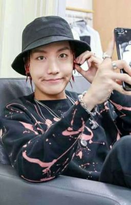 Cô trợ lý đáng yêu của tôi❤❤  [ JHope & You ]