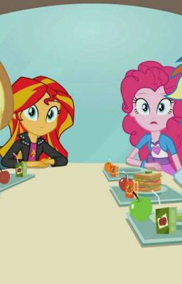 Desperté en la escuela Canterlot (+17) - My Little Pony Equestria Girls