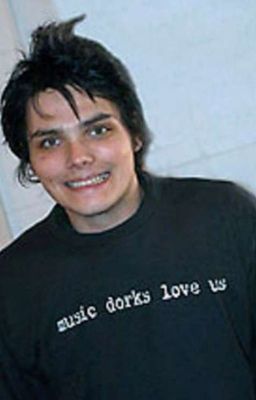 Gerard Way X reader 