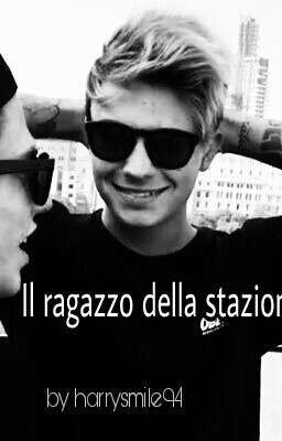 Il ragazzo della stazione || Fenji [One Shot] 