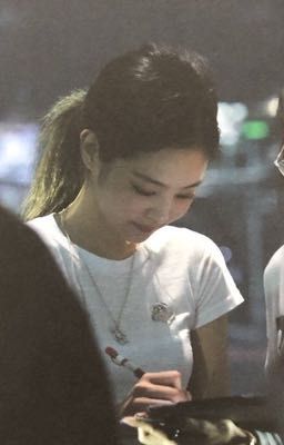 Jennie Kim, cuối cùng cũng xuất hiện rồi!