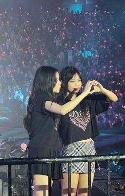 | Jensoo | Có em ở bên rồi