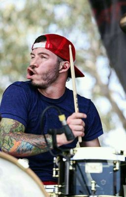 Josh Dun x Reader