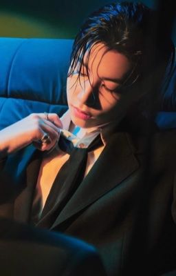 loujin | cờ đỏ.
