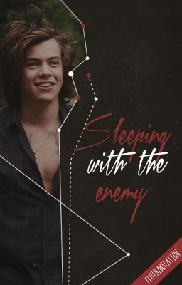 Sleeping with the enemy h.s (Russian translation) #Wattys2016