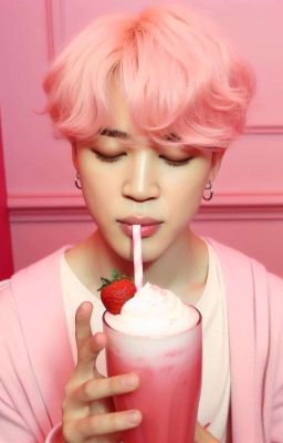 Strawberry Milkshake 🍓🥛 YM