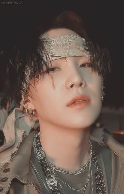 /Suga//BTS/ Trùm trường yêu tôi