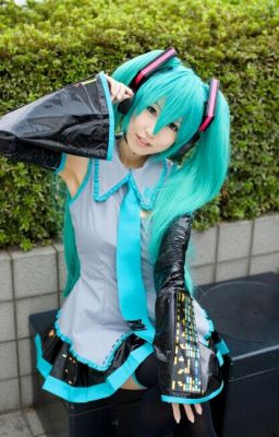 Vocaloid Cosplays