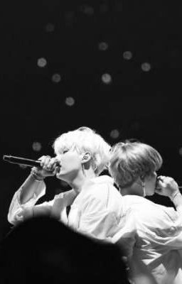 yoonmin | biển